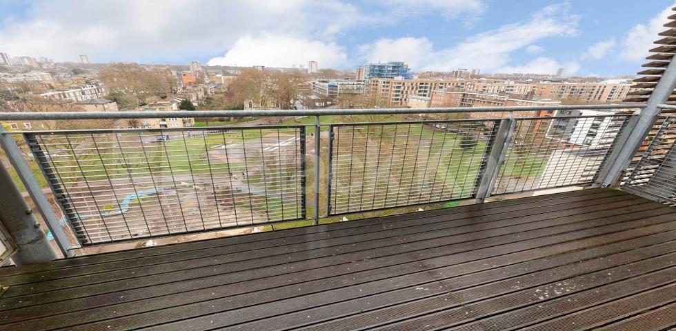 			2 Bedroom, 1 bath, 1 reception Apartment			 ABILITY PLAZA-KINGSLAND ROAD, DALSTON/HAGGERSTON